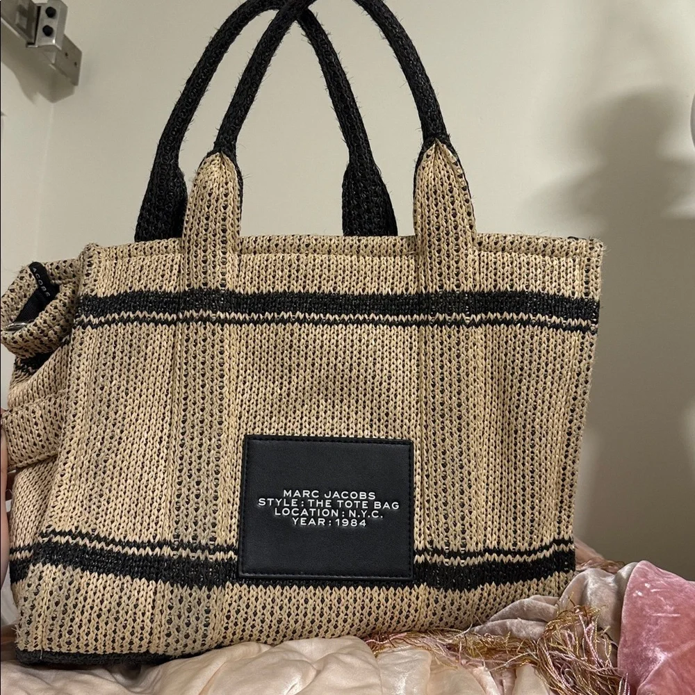 Marc Jacobs Women's The Straw Jacquard Tote Bag - Picture 8 of 12